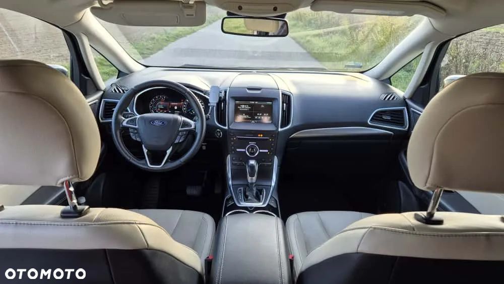 Ford S-Max ver-2-0-tdci-4wd-titanium-powershift - 9