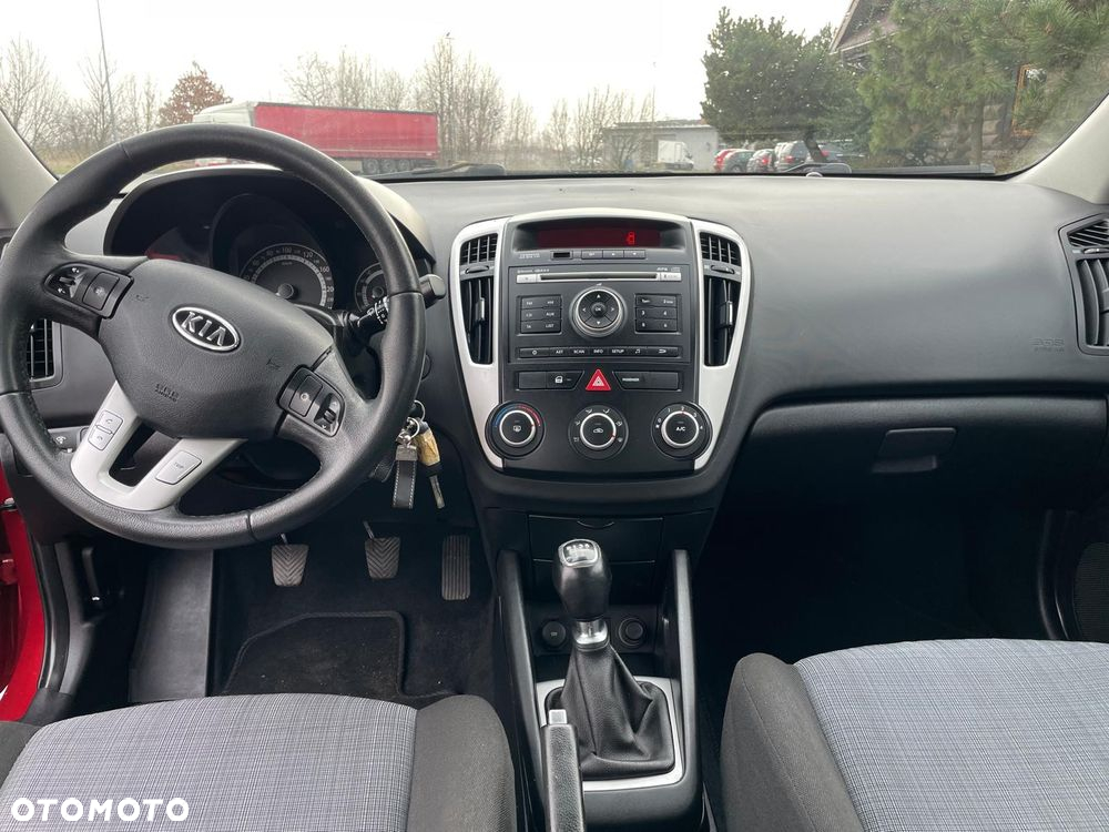 Kia Ceed Cee'd 1.4 Comfort - 18