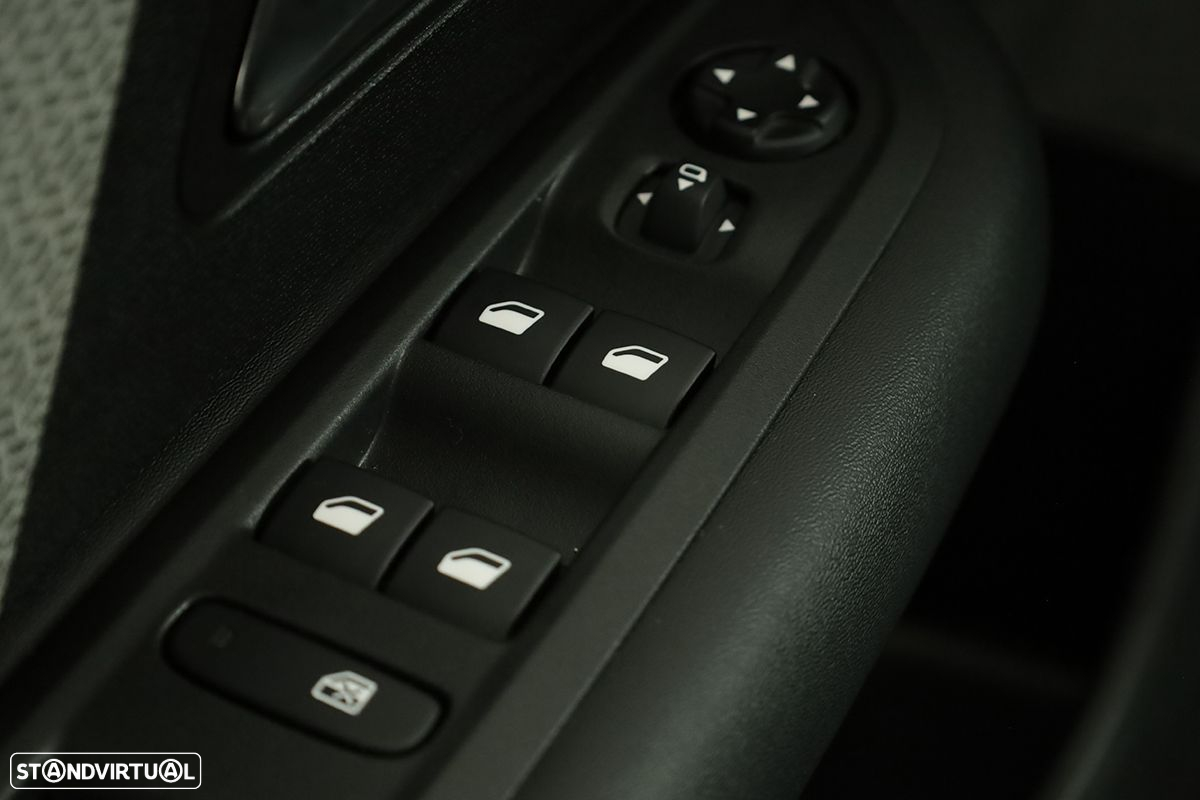 Citroën C4 1.2 PureTech Plus EAT8 - 20