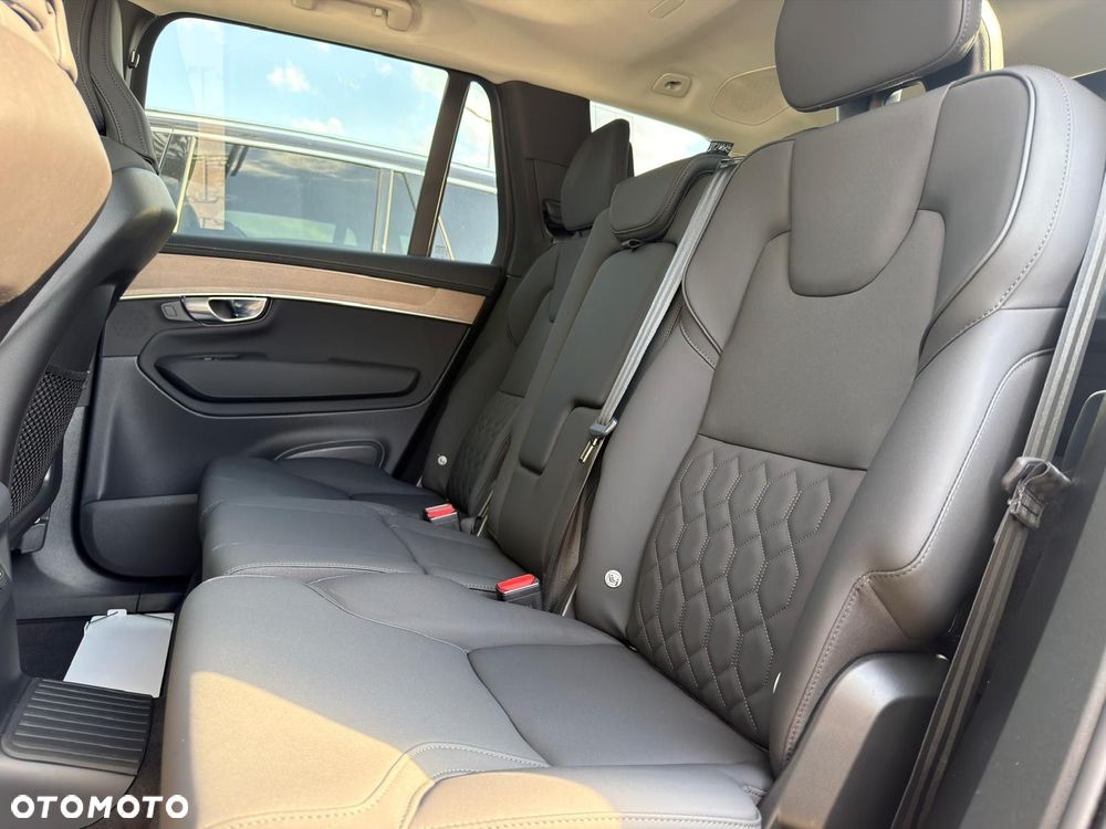 Volvo XC 90 - 28