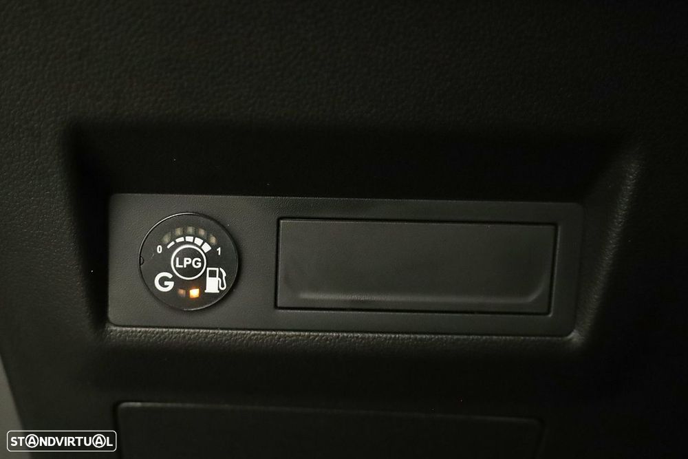 Renault Captur 1.0 TCe Techno Bi-Fuel - 21