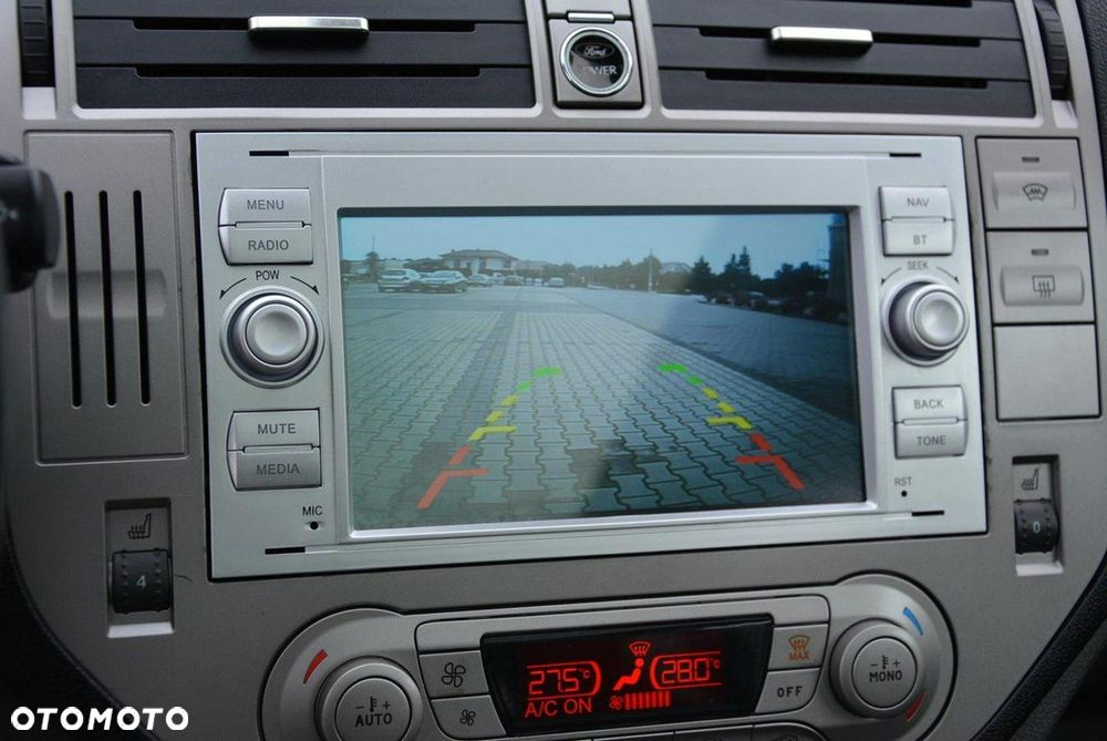 Ford Kuga 2.0 TDCi 4WD Titanium - 28