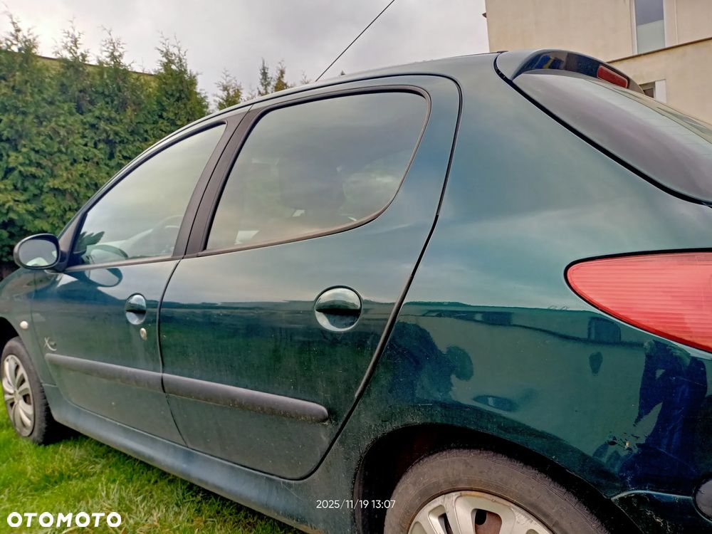 Peugeot 206 1.1 X-Line - 1