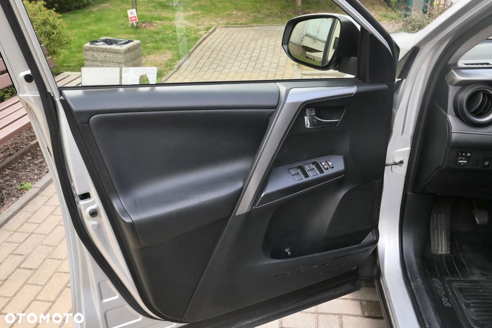 Toyota RAV4 2.0 Style 4x4 - 15