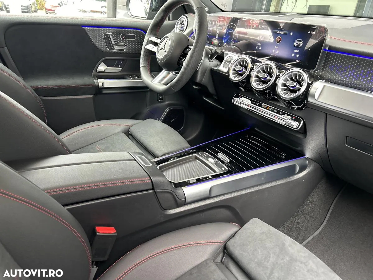 Mercedes-Benz EQB 300 4MATIC - 12