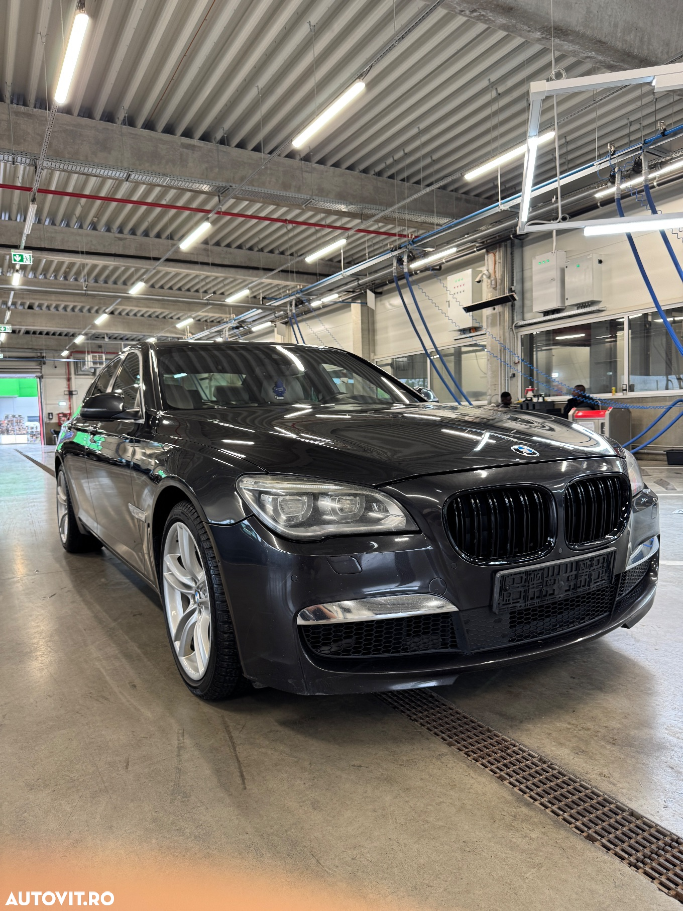BMW Seria 7 750d xDrive - 2