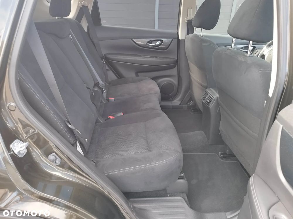 Nissan X-Trail 1.6 DIG-T N-Vision 2WD - 33
