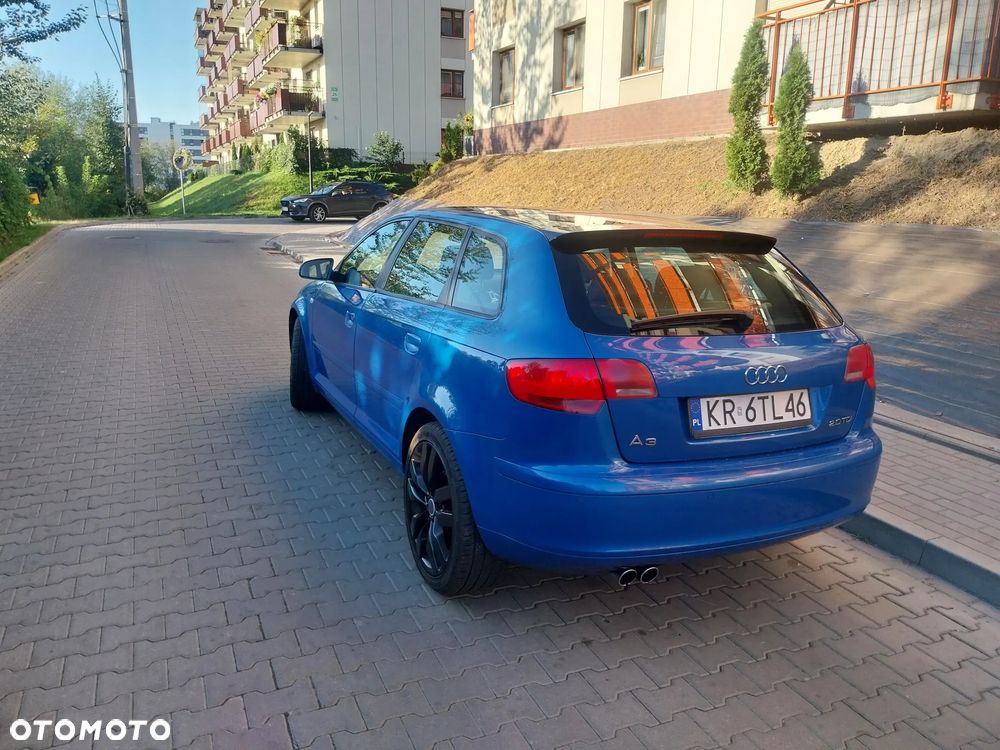 Audi A3 Sportback 2.0 TDI DPF Ambition - 4