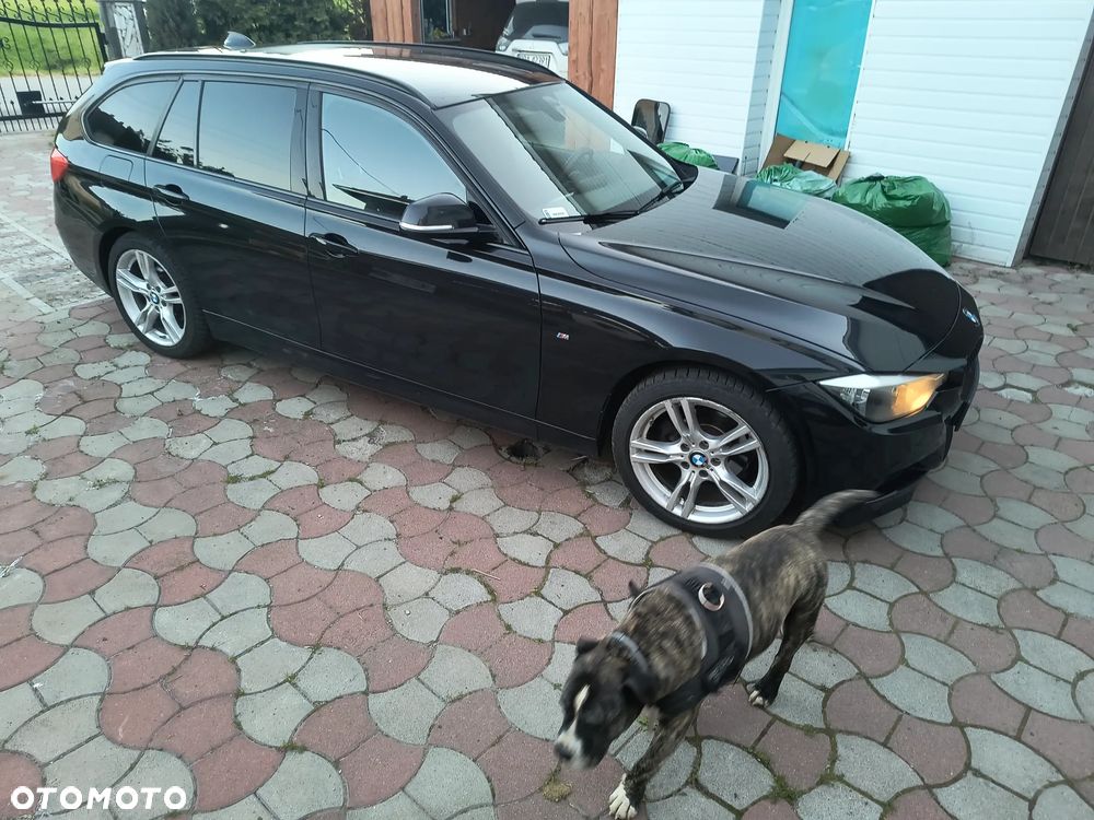 BMW Seria 3 318d xDrive M Sport - 13