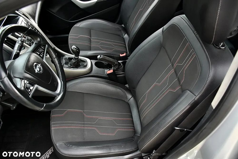 Opel Astra 1.4 Turbo Active - 30