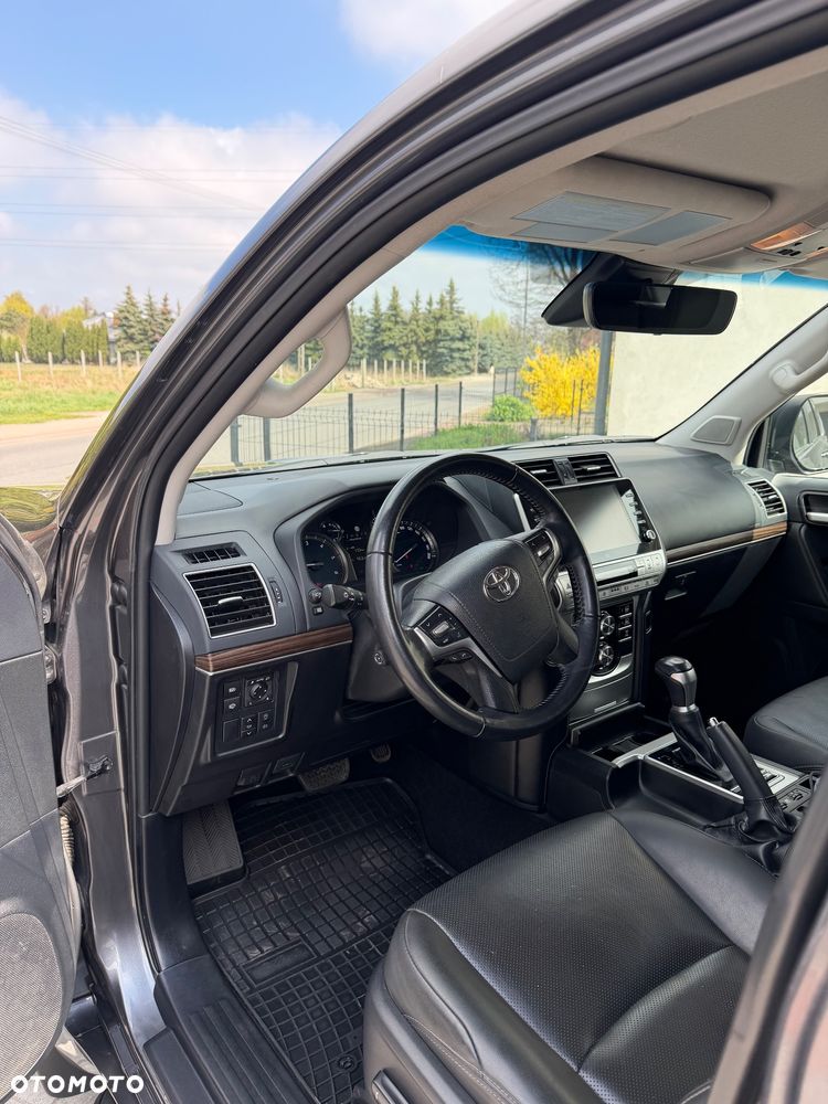 Toyota Land Cruiser LC 2.8 D-4D Invincible - 7