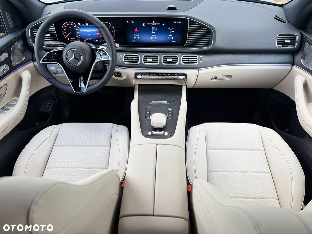 Mercedes-Benz GLE - 10