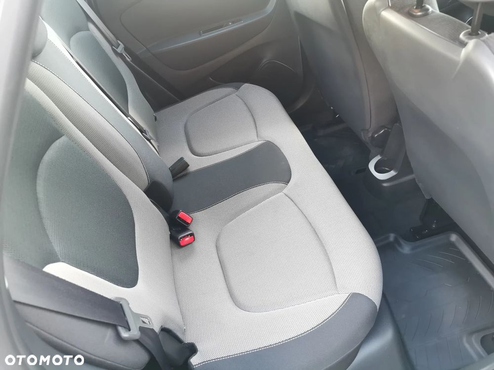 Renault Captur 1.2 TCe Intens EDC - 32