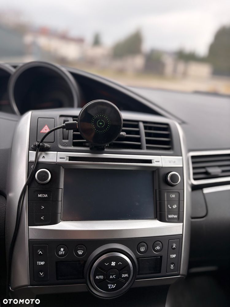 Toyota Verso 1.8 Premium 7os - 10