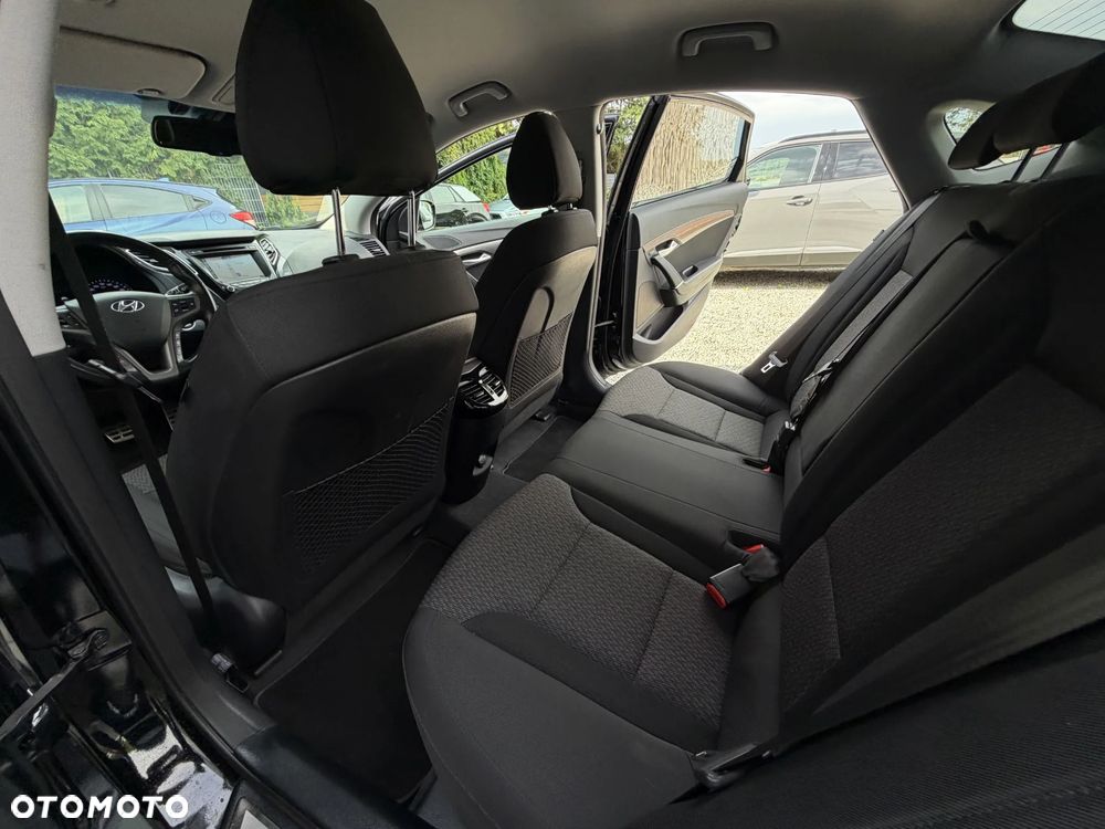 Hyundai i40 1.7 CRDi Business DCT - 17