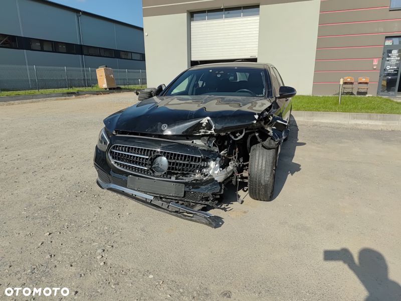 Mercedes-Benz Klasa E 220 d 9G-TRONIC - 35