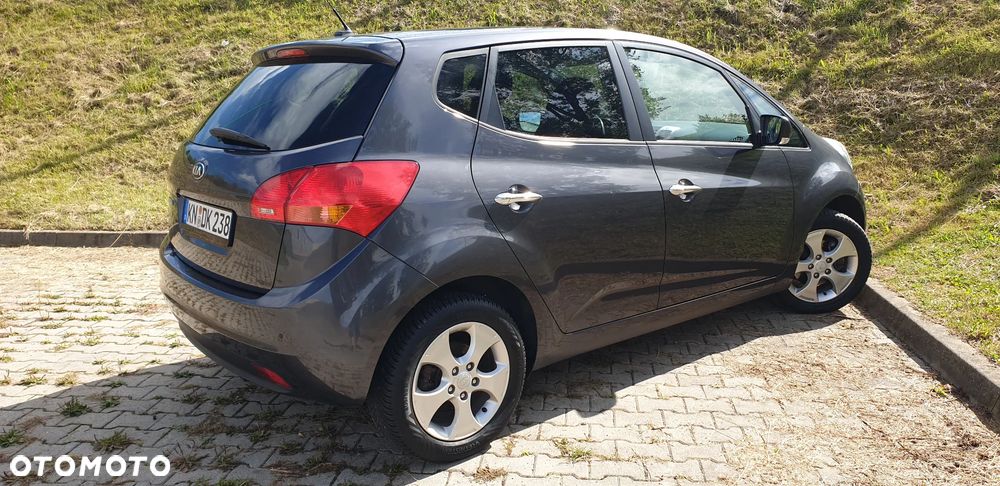 Kia Venga 1.6 Business Line - 19