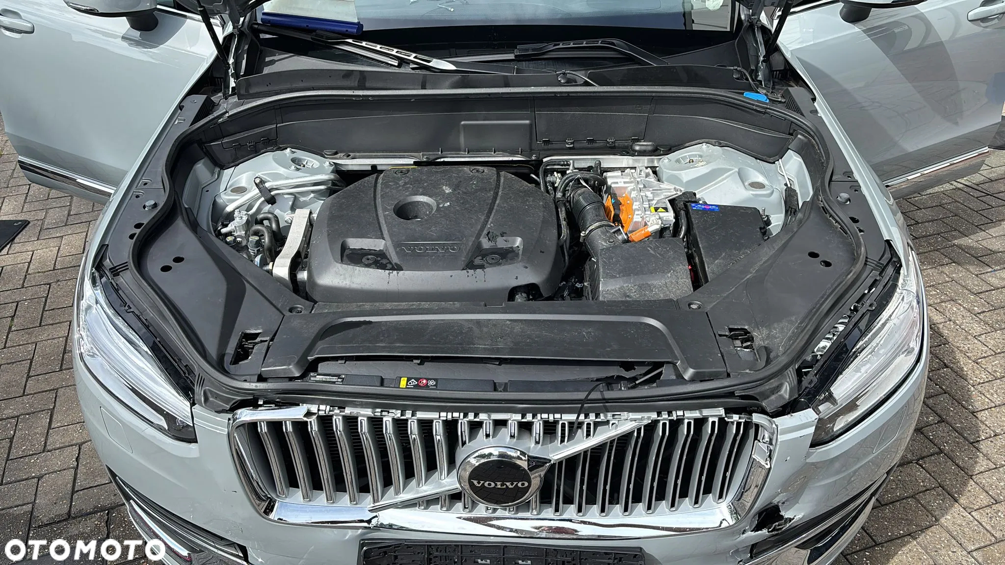 Volvo XC 90 - 11