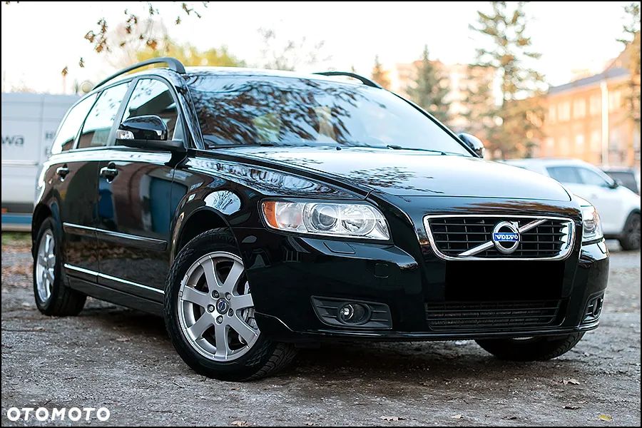 Volvo V50 - 2