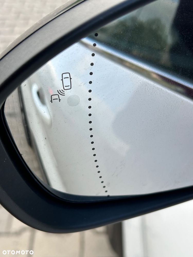 Renault Captur - 36