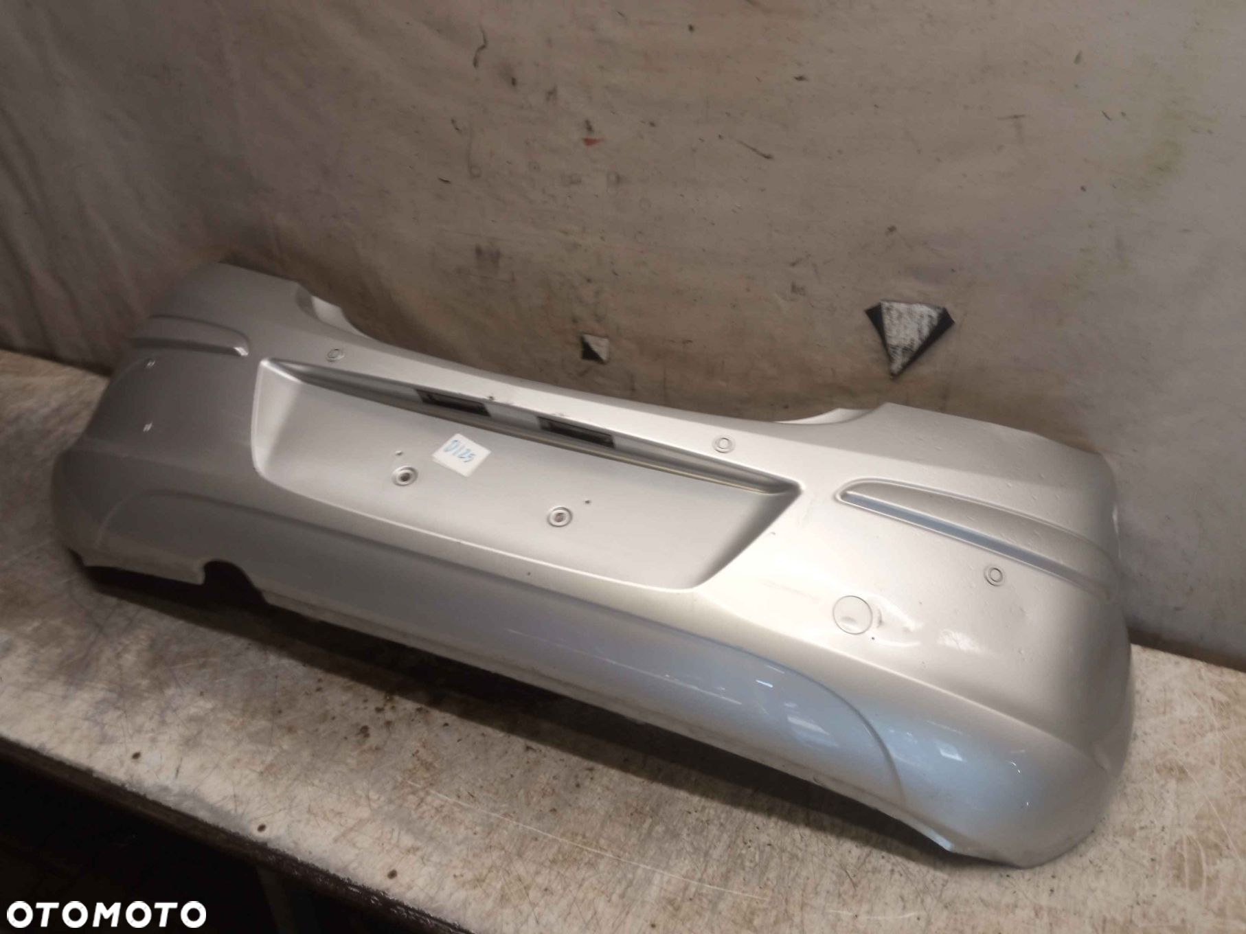 ^ ZDERZAK TYŁ TYLNY OPEL CORSA D Z157 Z176 SREBRNY PDC CZUJNIKI - 2