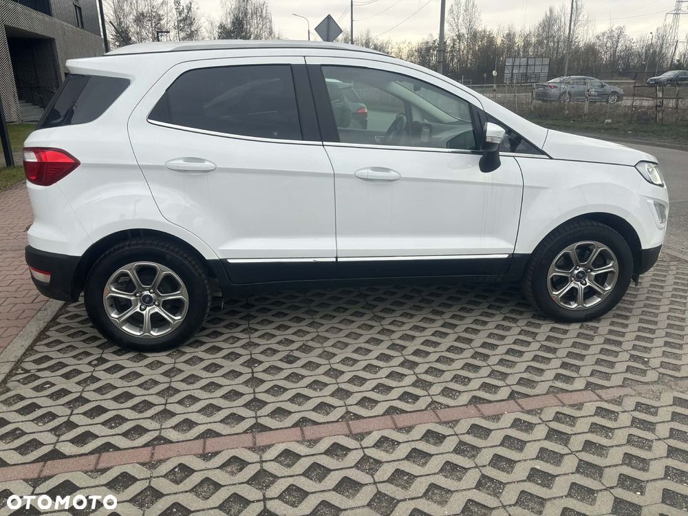 Ford EcoSport - 4