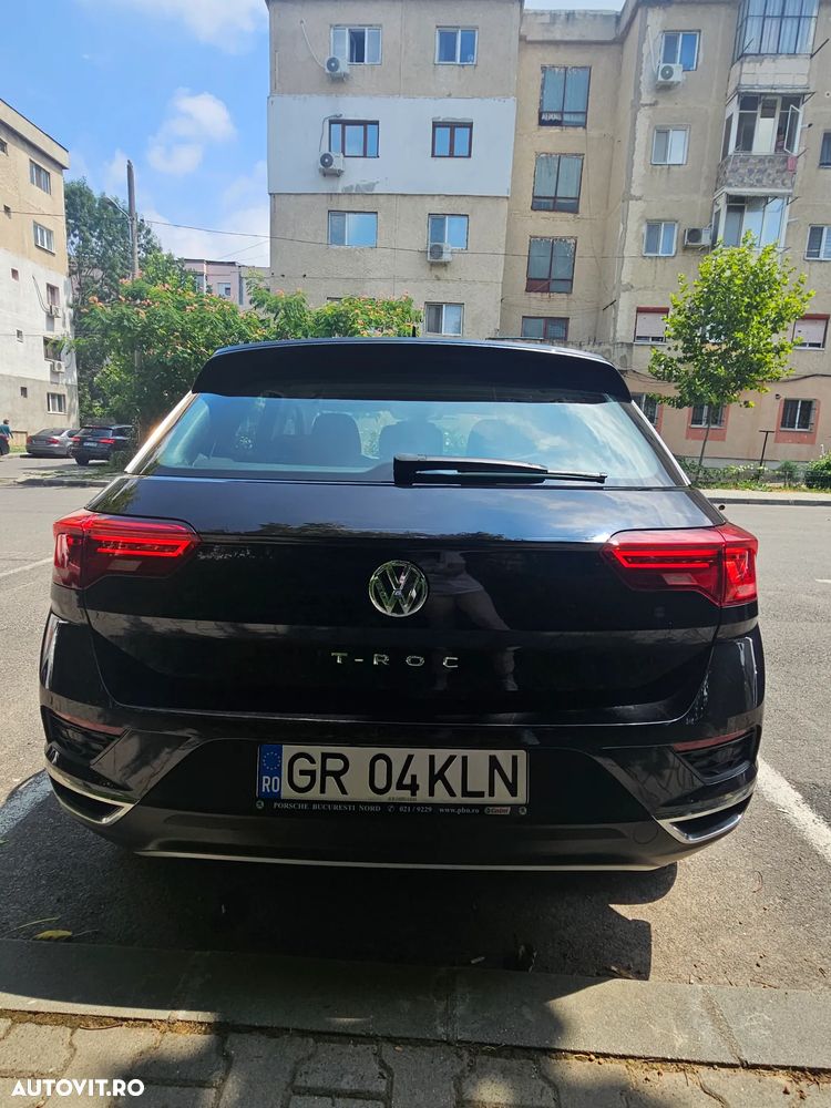 Volkswagen T-Roc - 10