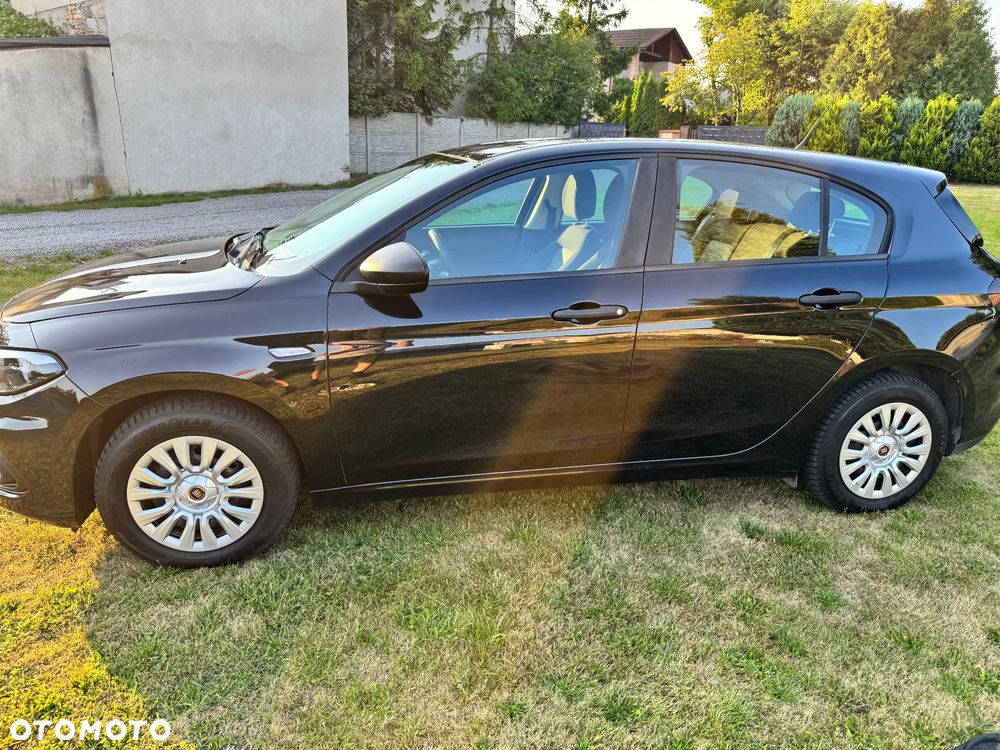 Fiat Tipo 1.4 T-Jet 16v Easy - 3