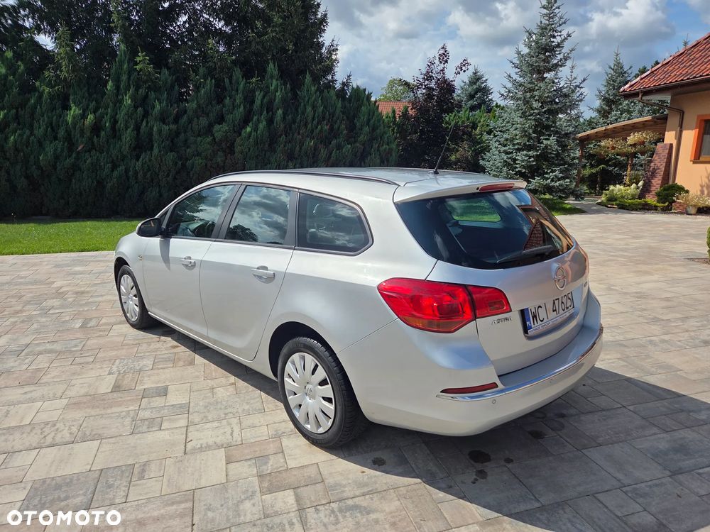 Opel Astra 1.7 CDTI Enjoy - 4