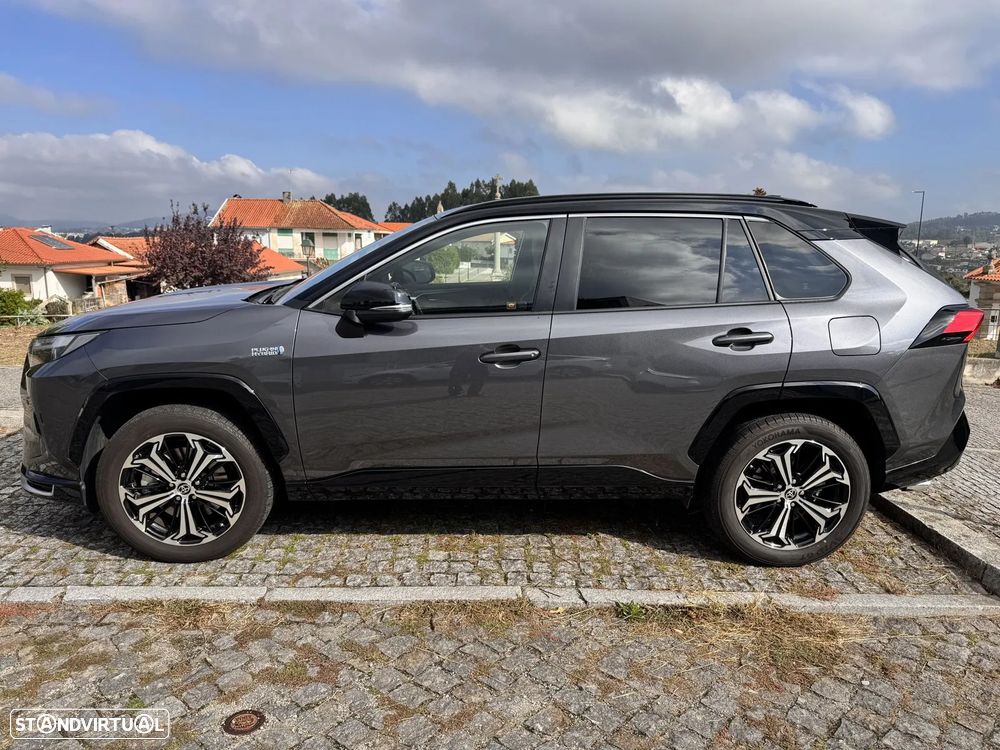 Toyota Rav4 2024 photo 2