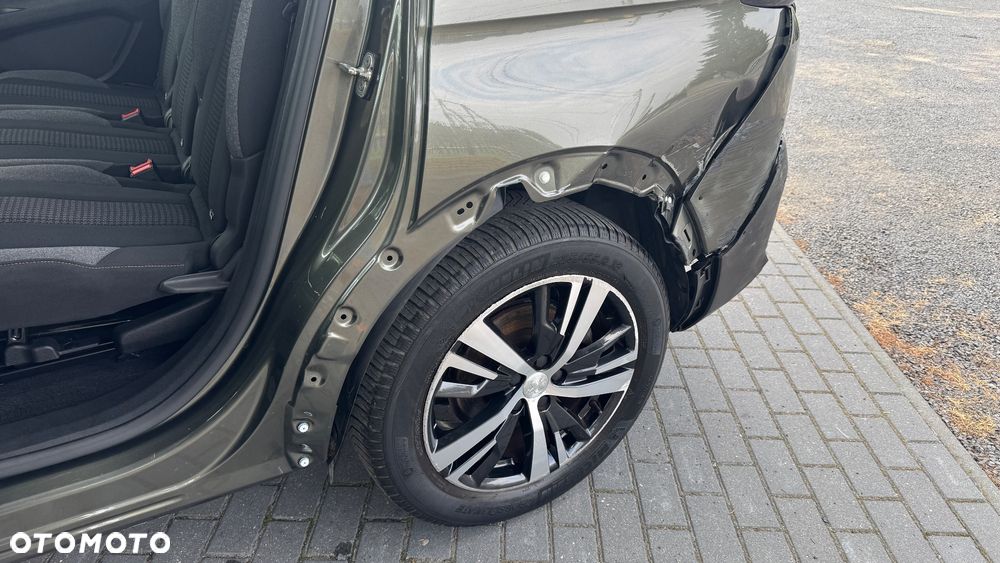 Peugeot 5008 PureTech 130 Stop & Start Crossway - 17