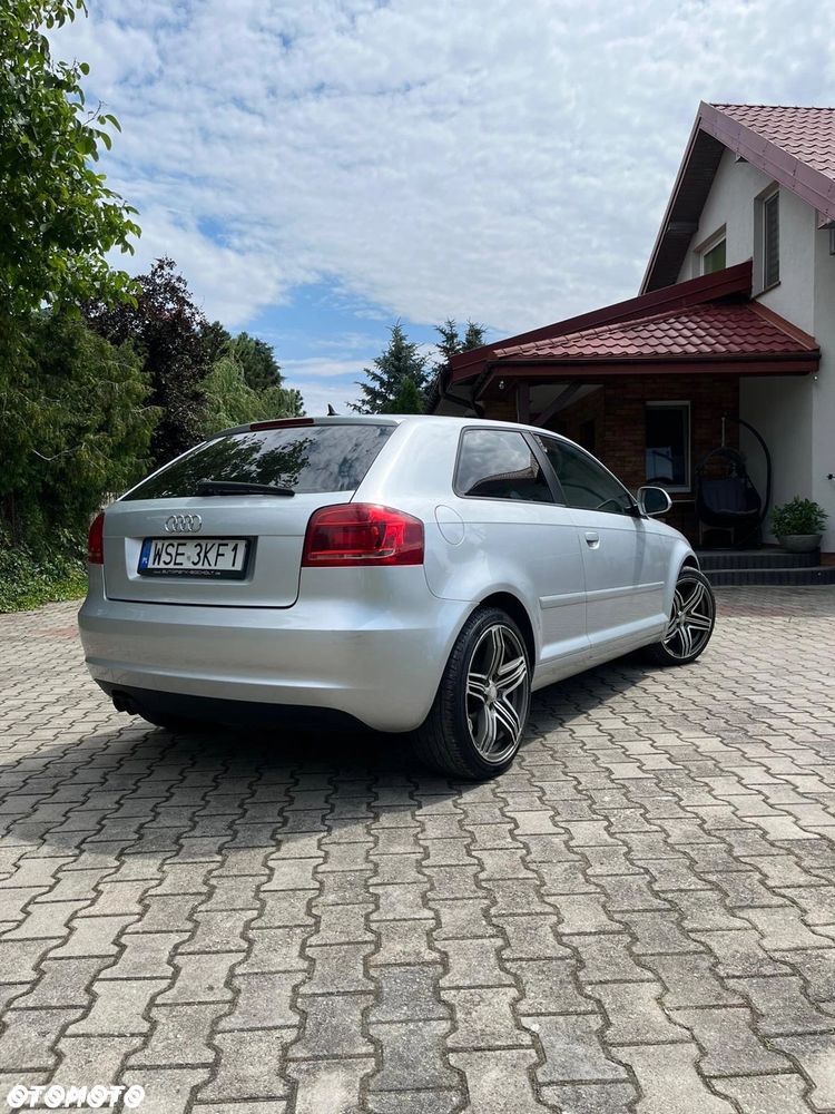 Audi A3 3-drzwiowe 2.0 TDI Ambition - 2