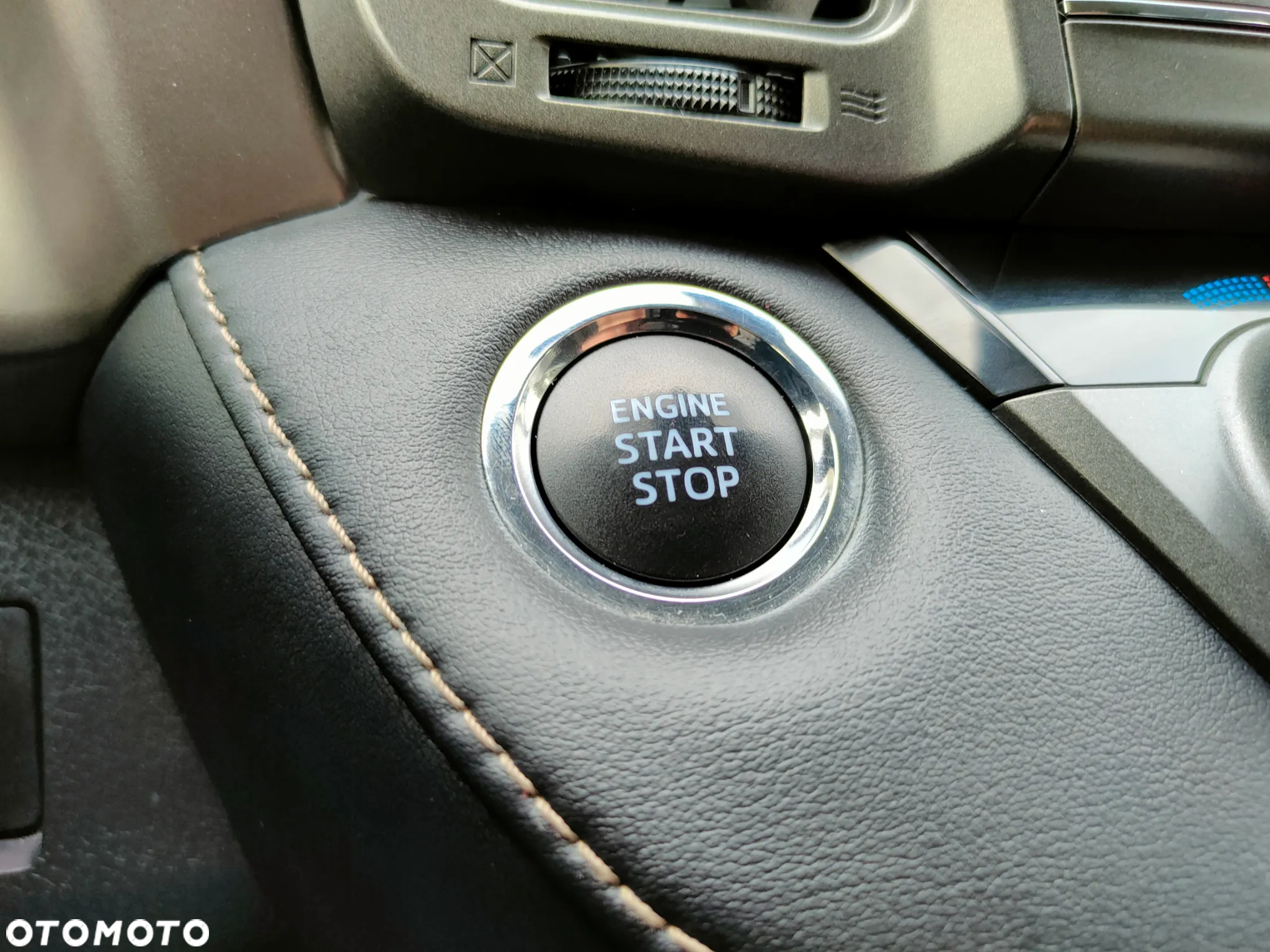 Toyota RAV4 2.0 4x4 Start&Stop Executive - 24
