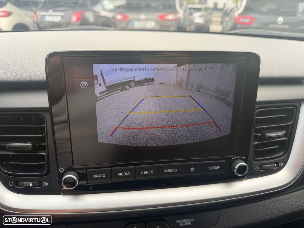 Kia Stonic 1.2 Dynamic - 14