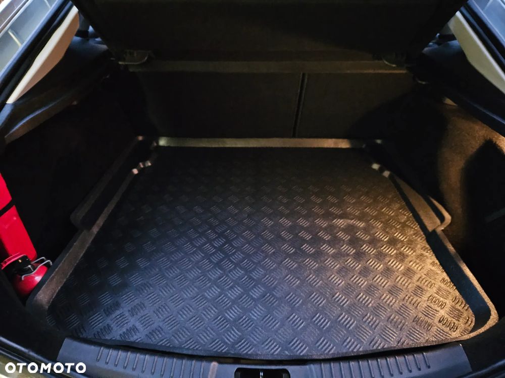 Ford Mondeo 2.0 TDCi Titanium - 18