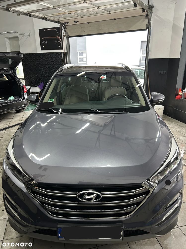 Hyundai Tucson 2.0 CRDi 4WD Premium - 8
