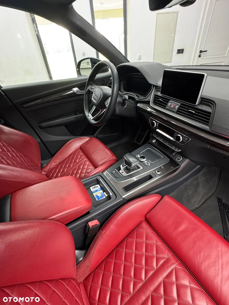 Audi SQ5 - 10