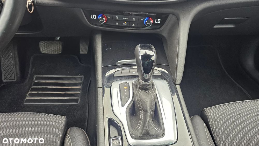 Opel Insignia 2.0 CDTI Business Elegance S&S - 25