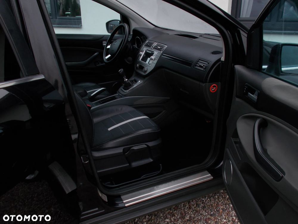 Ford Kuga 2.0 TDCi Titanium - 9