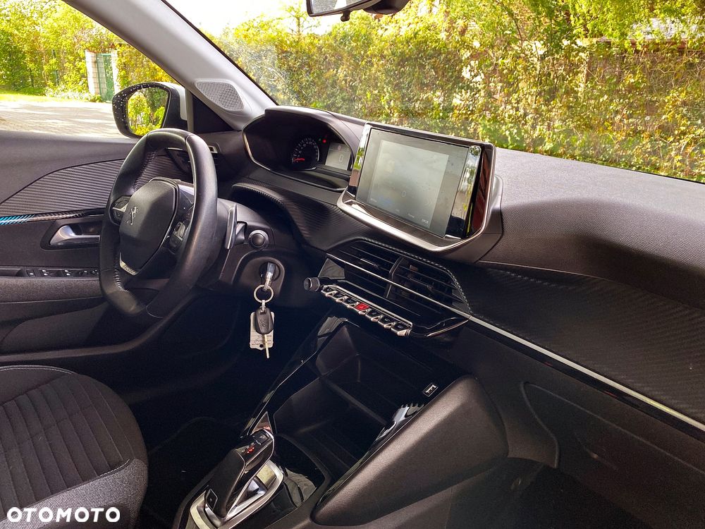 Peugeot 208 PureTech 100 EAT8 GT - 13