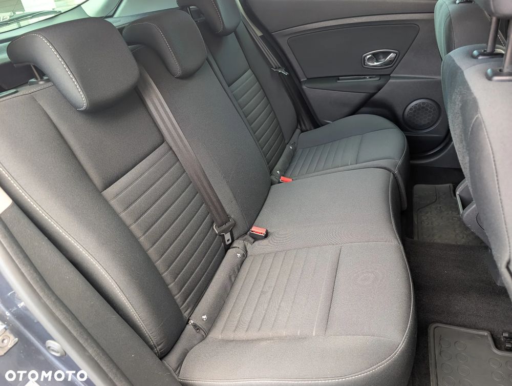 Renault Megane 1.2 16V TCe Energy Limited EU6 - 25