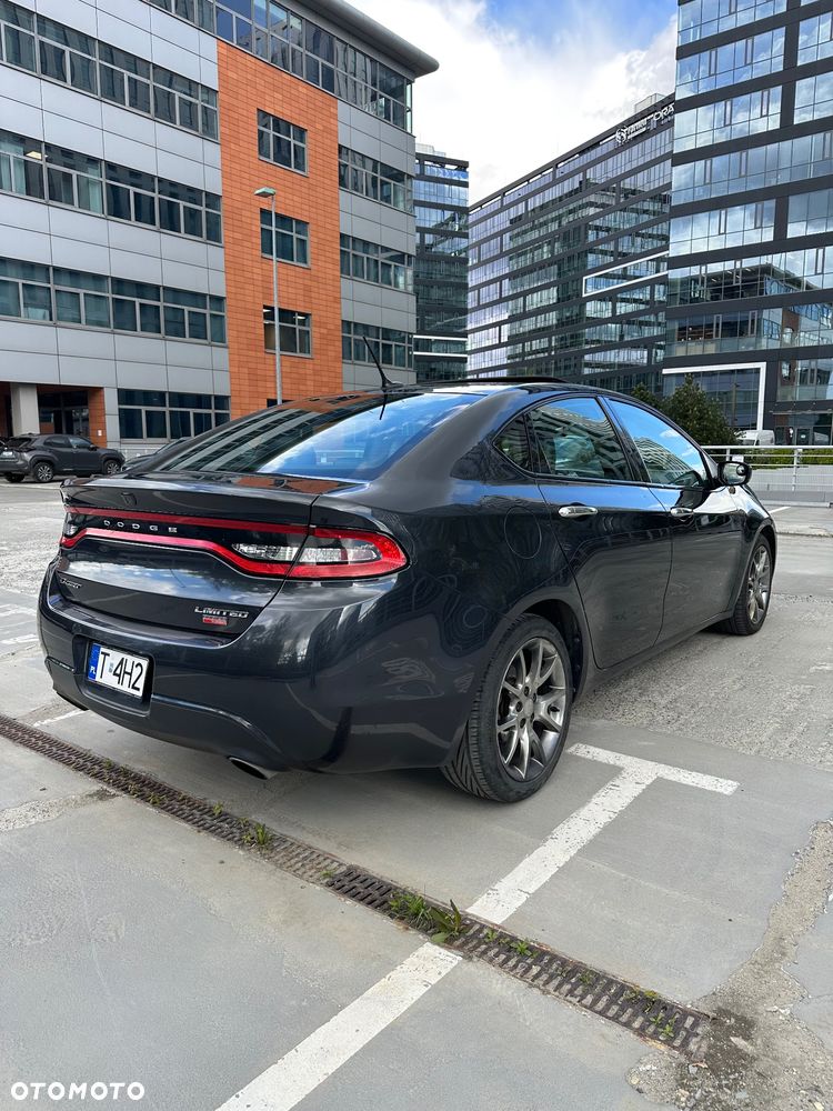 Dodge Dart - 5