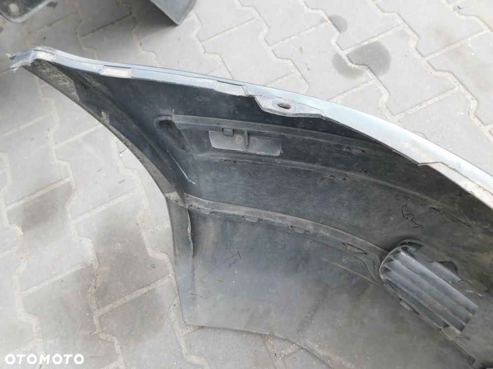 zderzak przód przedni VW PASSAT B5 97-00 LC7V - 10