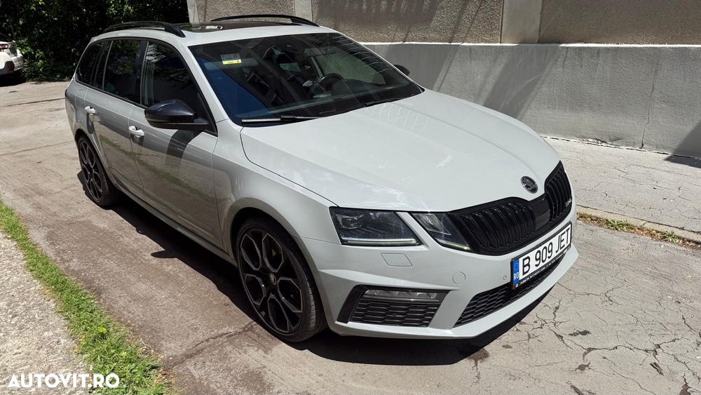 Skoda Octavia 2.0 245 TSI DSG RS - 5