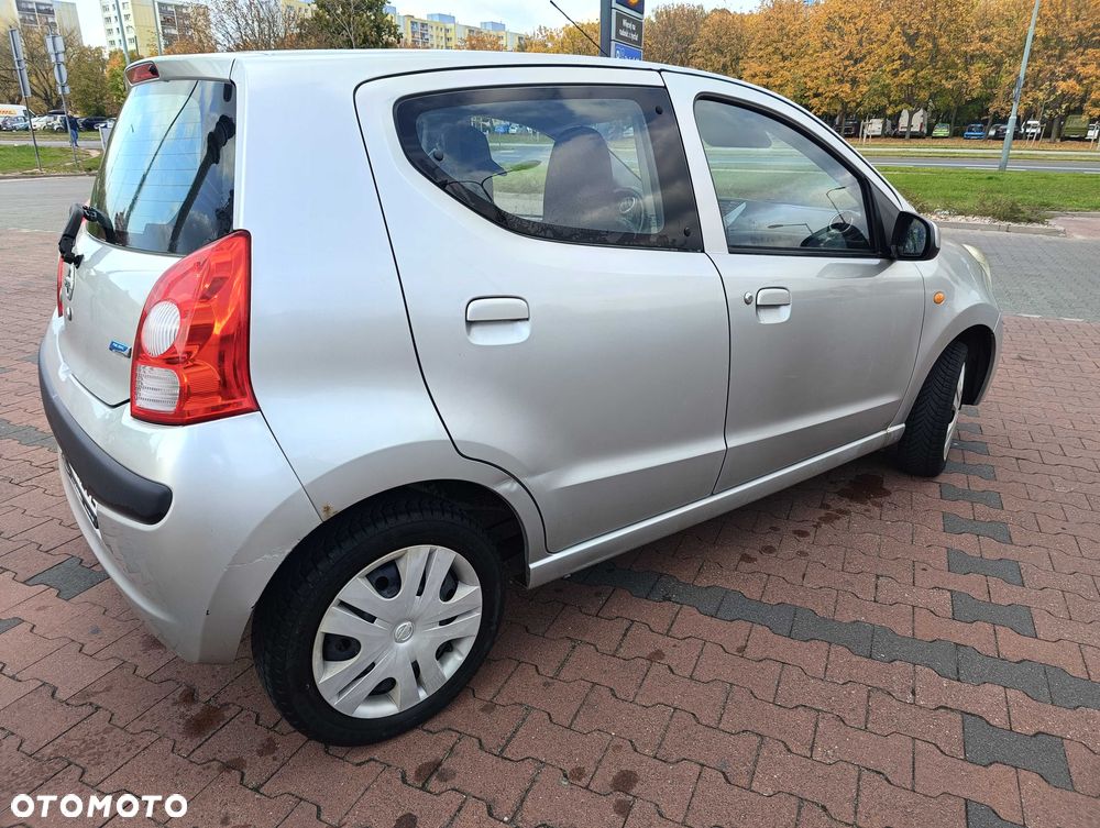Nissan Pixo 2010 photo 4