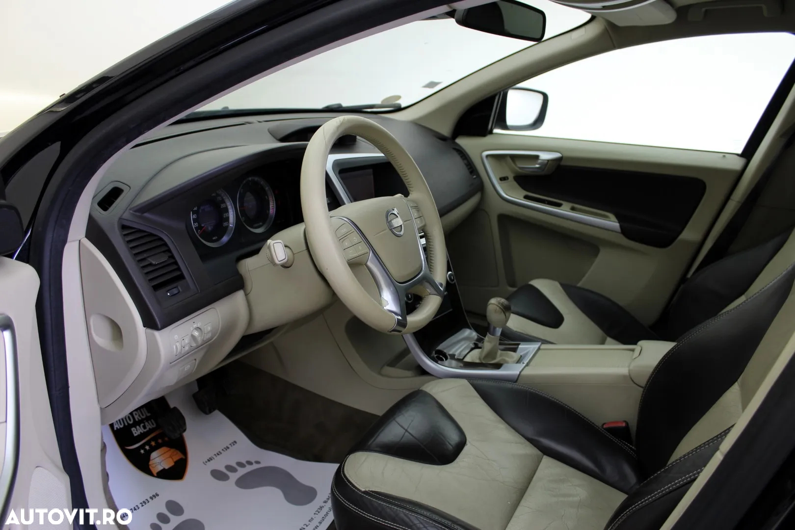 Volvo XC 60 - 12