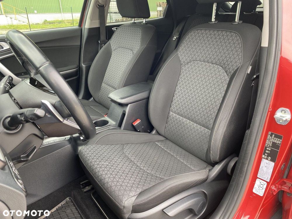 Kia XCeed - 10