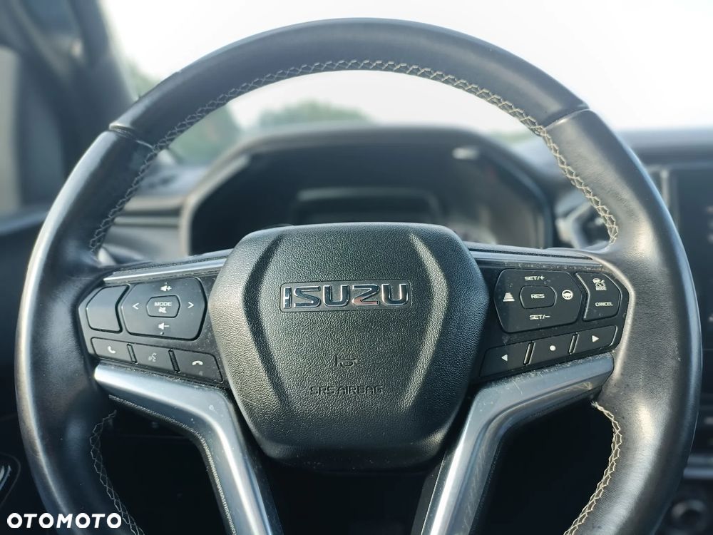 Isuzu D-Max 1.9 DC LSX - 12