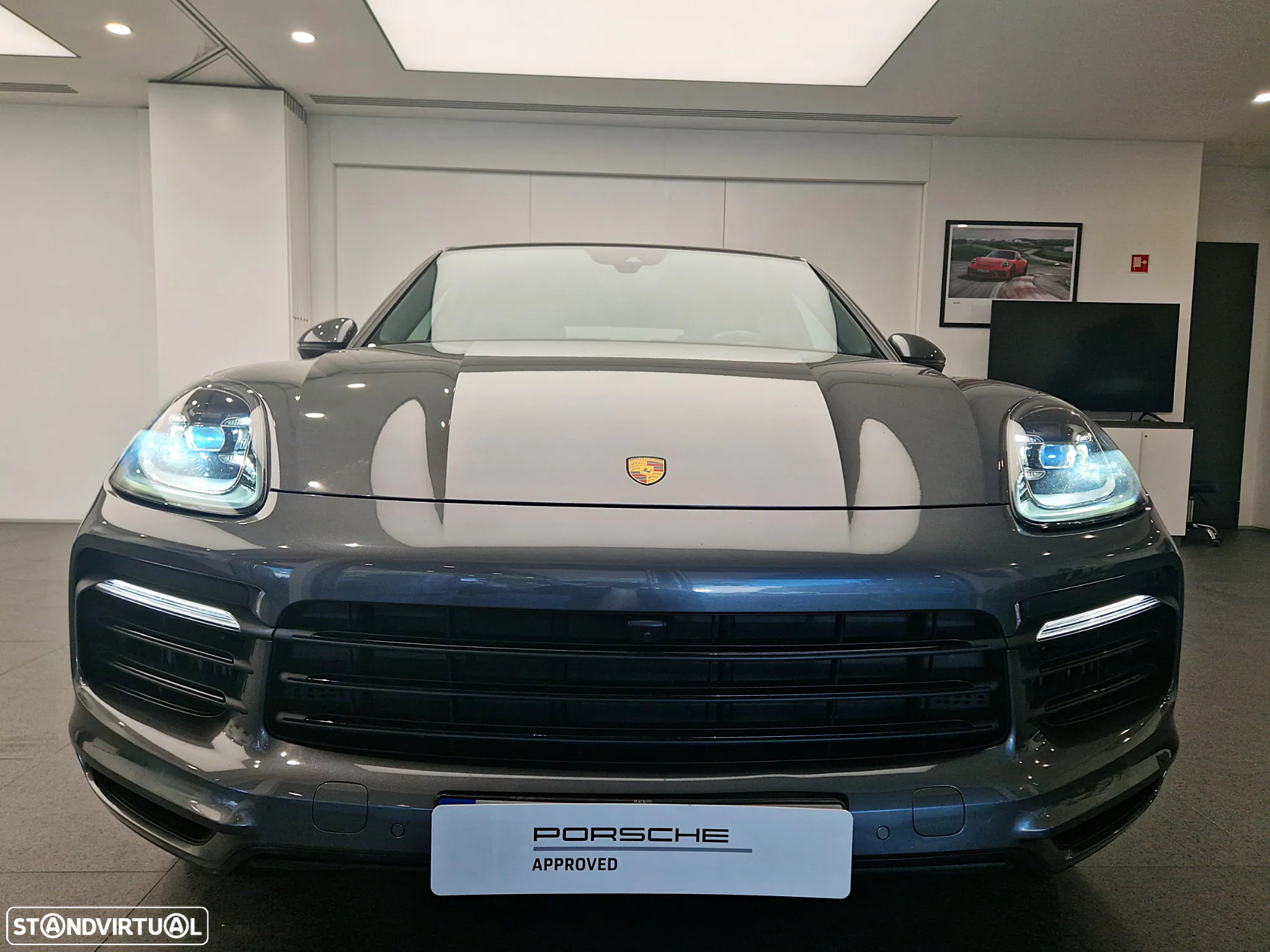 Porsche Cayenne Coupé E-Hybrid - 8