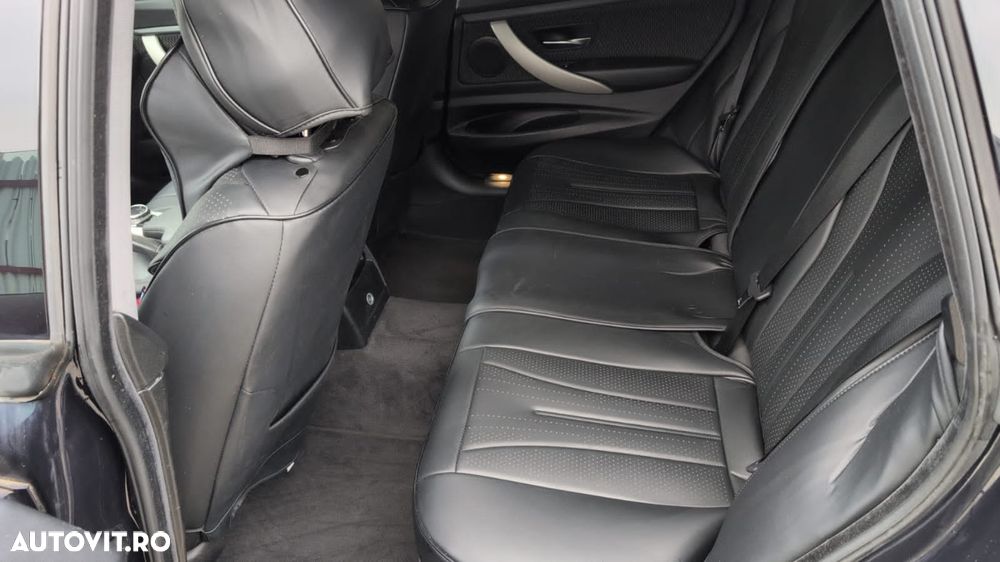 BMW Seria 3 320d Aut. Blue Performance Luxury Line - 14